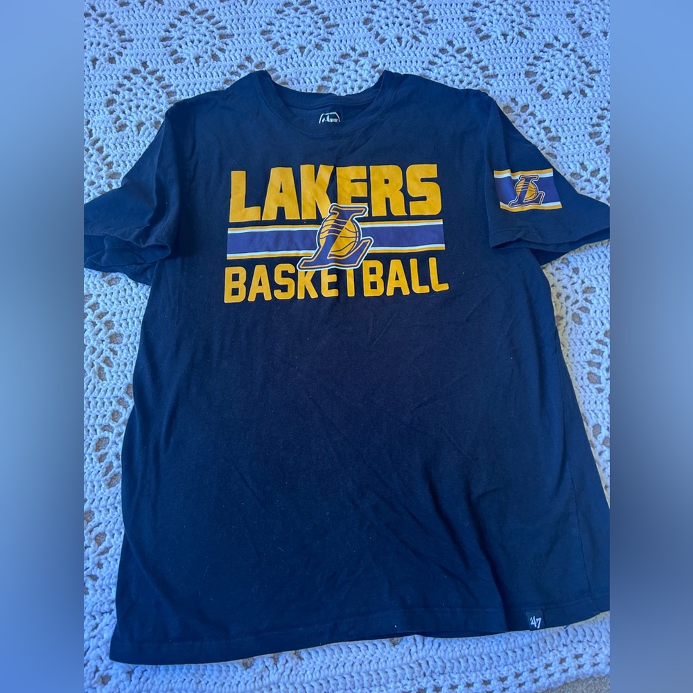 Men’s Lakers Basketball Black Large ‘47 Brand Tshirt Short Sleeve RN#70547